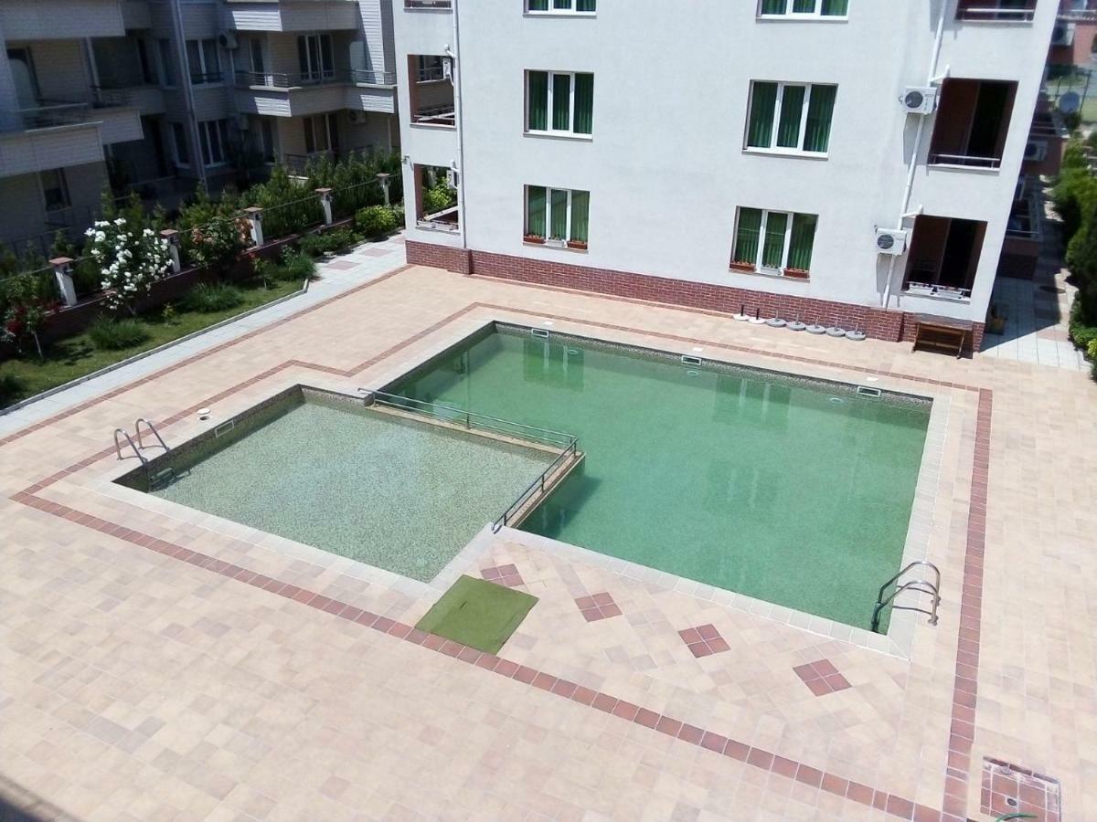 Apartment In Complex Tara Равда Екстериор снимка